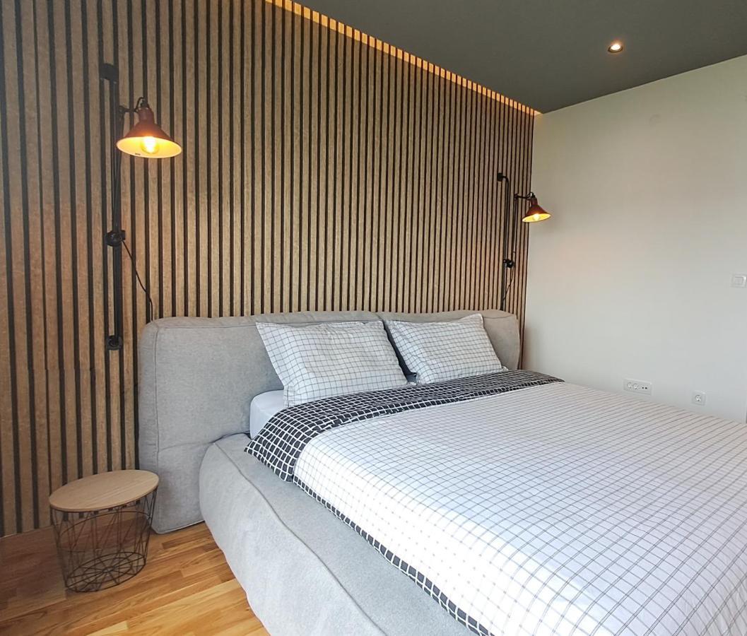 Stylish One Bedroom Apartment Podgorica Exterior foto