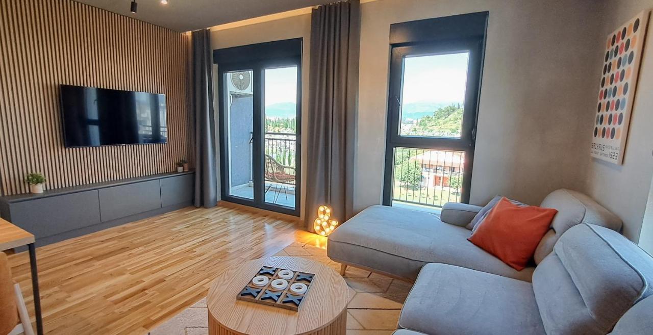 Stylish One Bedroom Apartment Podgorica Exterior foto